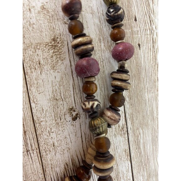 Vintage Earth Tones Mix Bead Shell Stone Wood Necklace BOHO - Picture 10 of 12